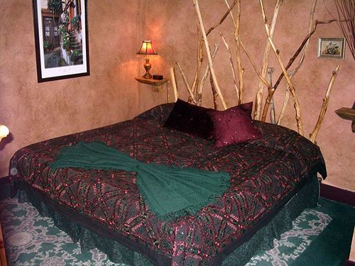 The Historic Brook Forest Inn Evergreen Extérieur photo